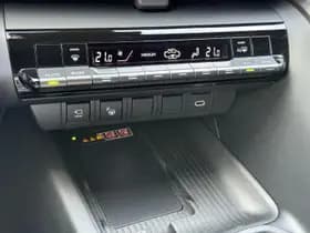 Toyota C hr thumbnail 16