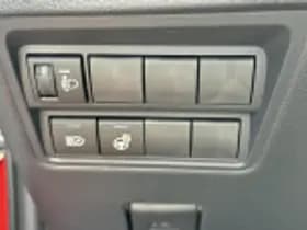 Toyota Yaris thumbnail 38