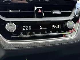 Toyota Corolla thumbnail 16
