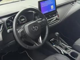 Toyota Corolla thumbnail 14