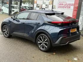 Toyota C hr thumbnail 2