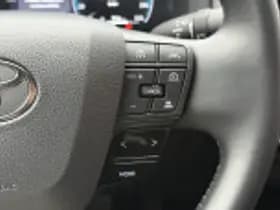 Toyota C hr thumbnail 40