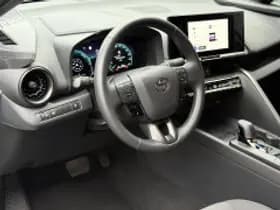 Toyota C hr thumbnail 6