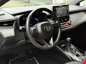 Toyota Corolla thumbnail 6