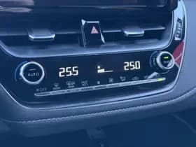 Toyota Corolla thumbnail 15