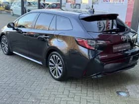 Toyota Corolla thumbnail 8