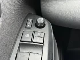 Toyota Yaris Cross thumbnail 19