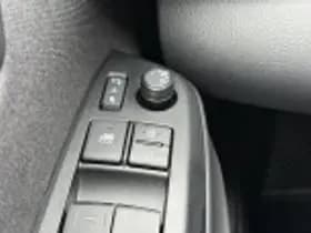 Toyota Yaris Cross thumbnail 40