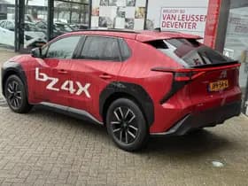 Toyota bZ4X thumbnail 8