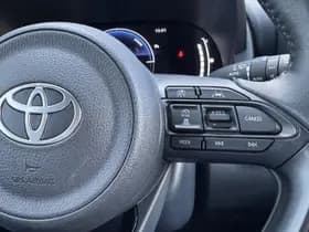 Toyota Yaris thumbnail 30