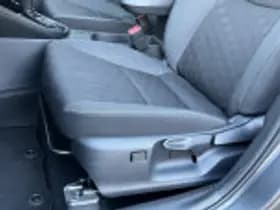 Toyota Yaris thumbnail 46