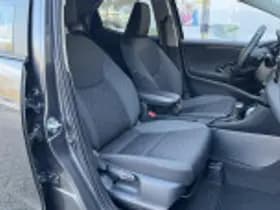 Toyota Yaris thumbnail 49