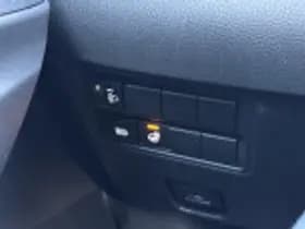 Toyota Yaris thumbnail 54