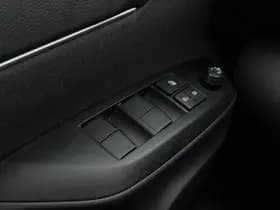 Toyota Yaris Cross thumbnail 16