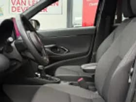 Toyota Yaris Cross thumbnail 35