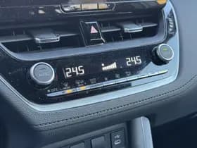 Toyota Corolla thumbnail 24