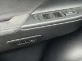 Toyota C hr thumbnail 46