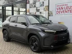 Toyota Urban cruiser thumbnail 5