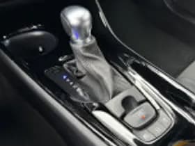 Toyota C hr thumbnail 37