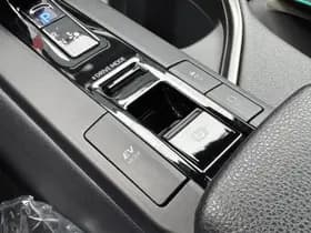 Toyota C hr thumbnail 18