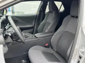 Toyota C hr thumbnail 6