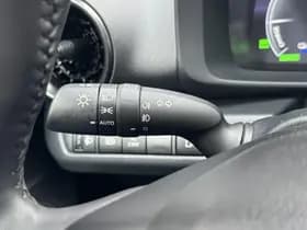 Toyota C hr thumbnail 2