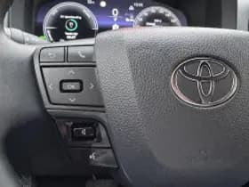 Toyota C hr thumbnail 3