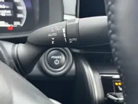 Toyota C hr thumbnail 5