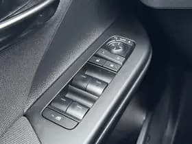 Toyota C hr thumbnail 72