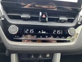 Toyota Corolla thumbnail 30