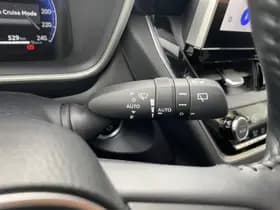 Toyota Corolla thumbnail 35
