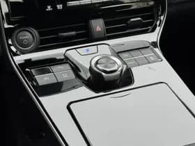 Toyota bZ4X thumbnail 17
