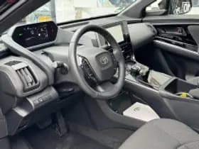 Toyota bZ4X thumbnail 5