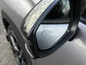 Toyota Corolla thumbnail 13