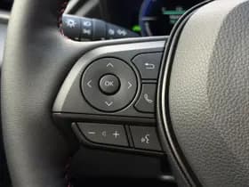 Toyota Corolla thumbnail 24