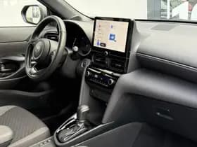 Toyota Yaris Cross thumbnail 8