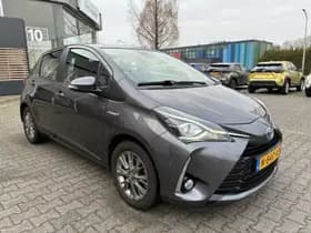 Toyota Yaris thumbnail 12