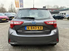 Toyota Yaris thumbnail 15
