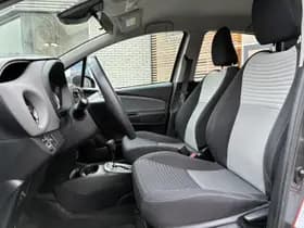 Toyota Yaris thumbnail 18