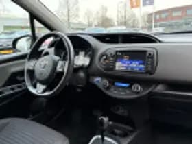 Toyota Yaris thumbnail 37