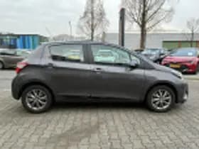 Toyota Yaris thumbnail 44