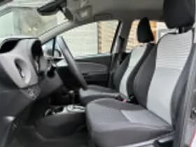 Toyota Yaris thumbnail 46