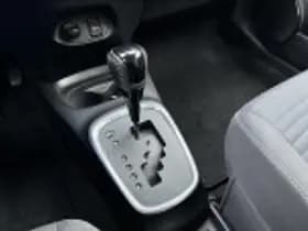 Toyota Yaris thumbnail 55