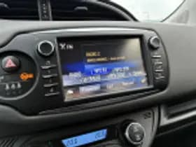 Toyota Yaris thumbnail 58