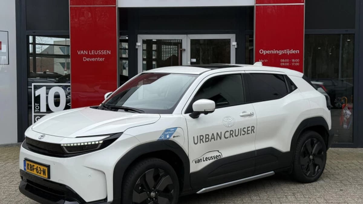 Toyota Urban cruiser — foto 1