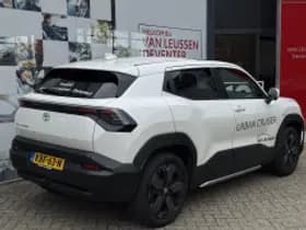 Toyota Urban cruiser thumbnail 3