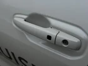 Toyota Urban cruiser thumbnail 37