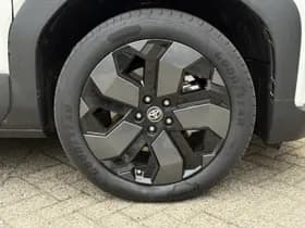 Toyota Urban cruiser thumbnail 38