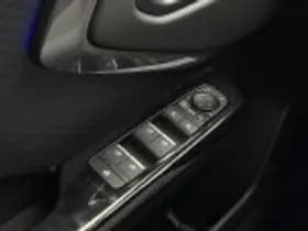 Toyota Urban cruiser thumbnail 62