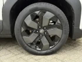 Toyota Urban cruiser thumbnail 72